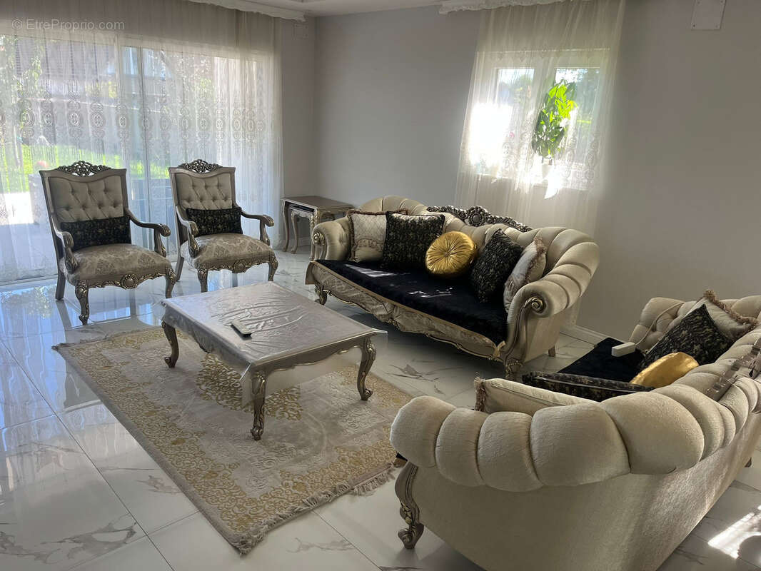 Maison à WISSEMBOURG