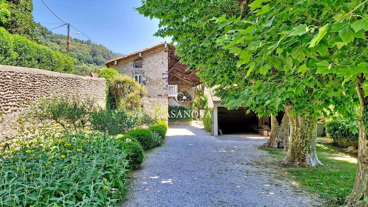 Maison à AUBENAS