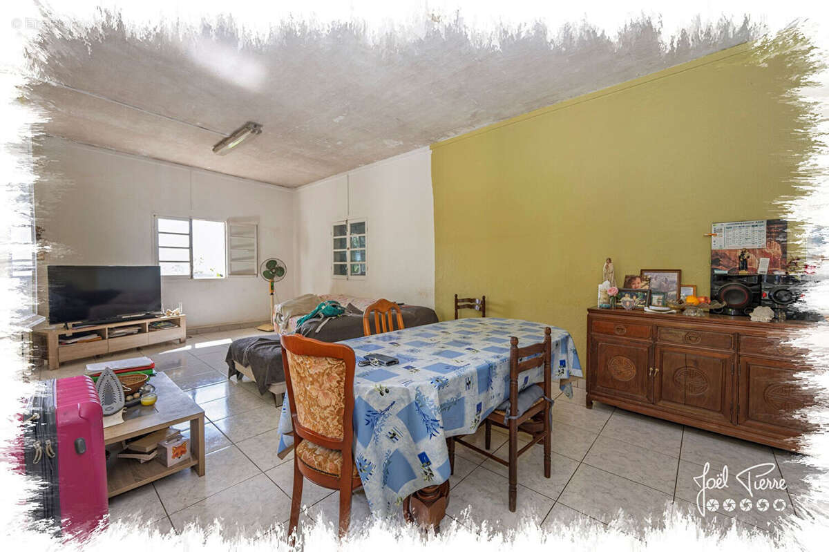 Maison à SAINT-DENIS