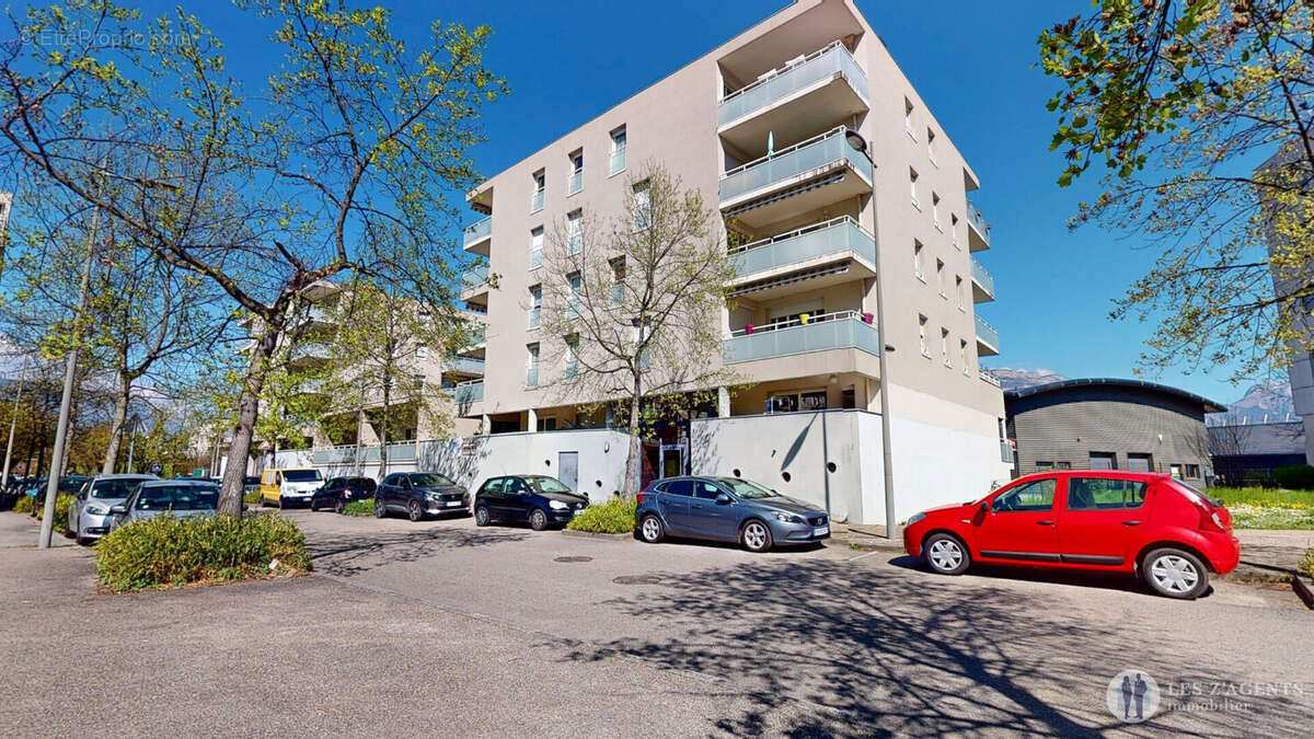 Appartement à SAINT-MARTIN-D&#039;HERES