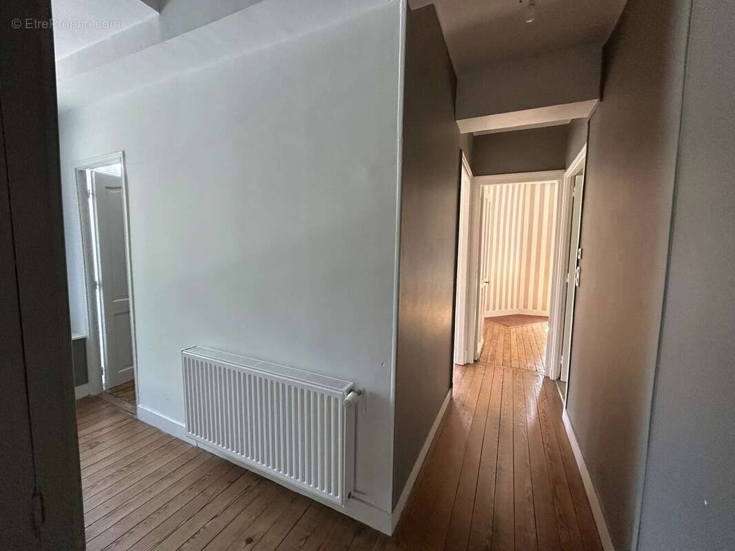 Maison de maitre rénovée avec étang et bois - photo 13
