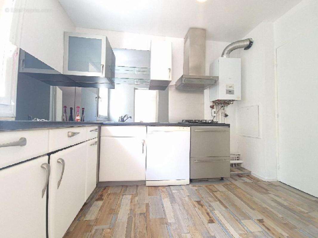 Appartement à SAINT-LEU-D'ESSERENT