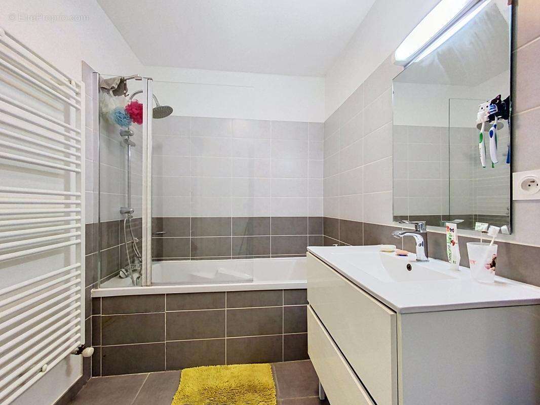 Duplex - 4 Chambres - Jardin - Garage - Résidence sécurisée - Proche commodités - photo 22