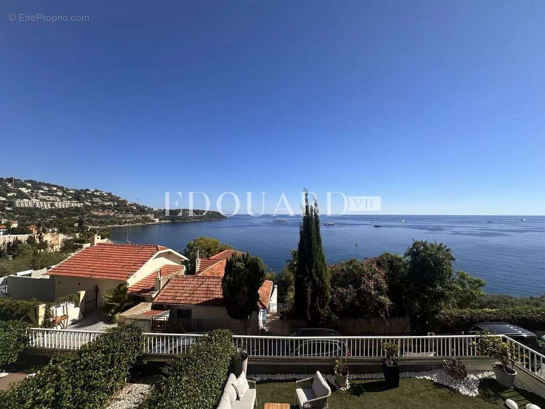 Appartement à ROQUEBRUNE-CAP-MARTIN