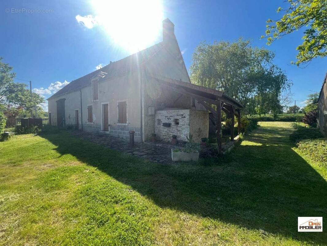 Maison à LE CHATELET