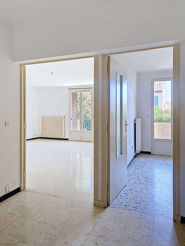 Appartement Nimes 4 pièce(s) 85.63 m2 - photo 12