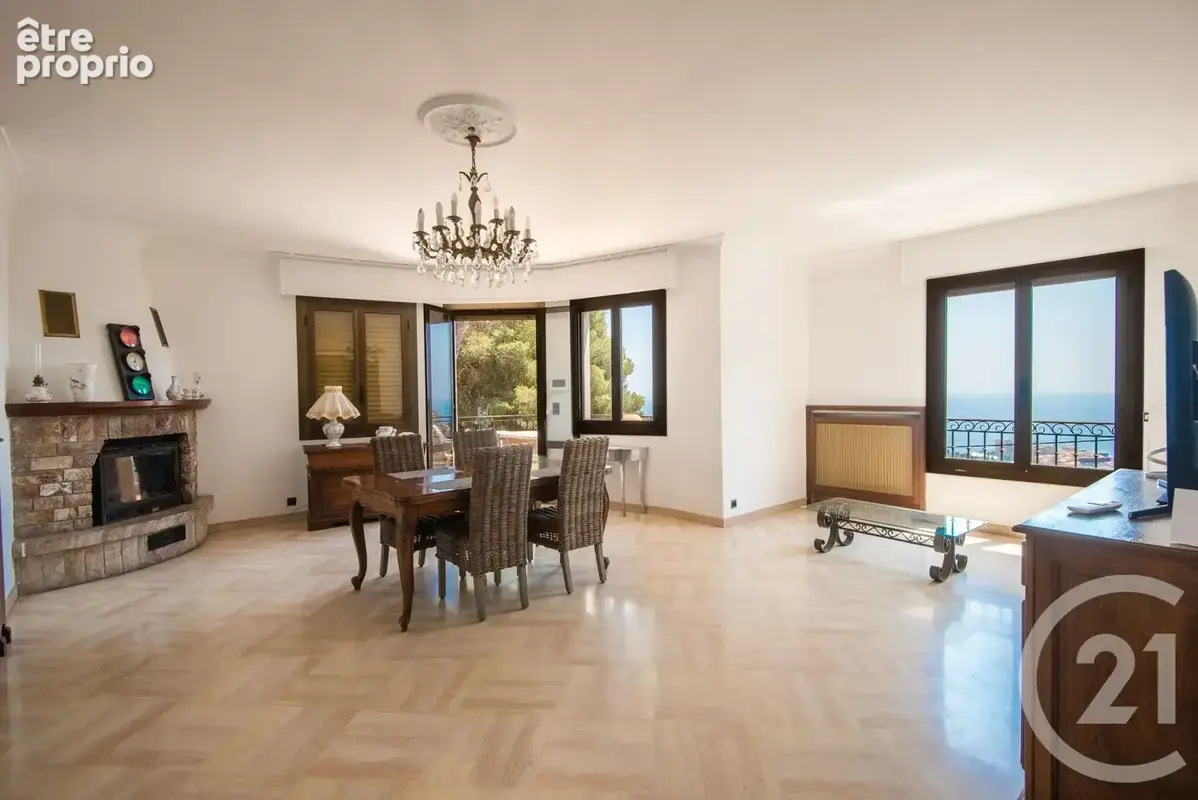 Maison 189 m² à Beausoleil  - photo 8