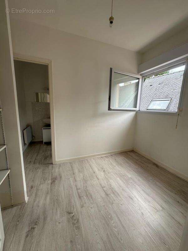 Maison de bourg avec rapport locatif - photo 12