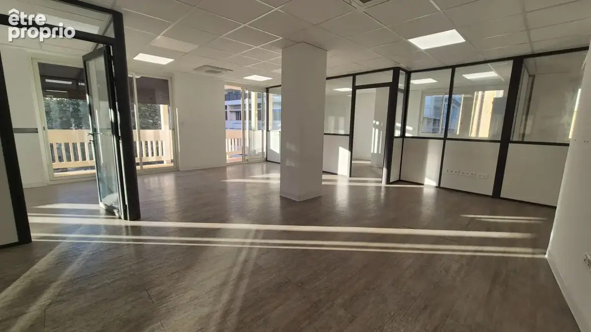 Bureaux Toulon 117 m2 - photo 1