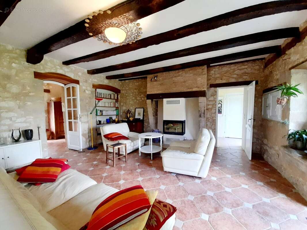 Maison à CASTILLONNES