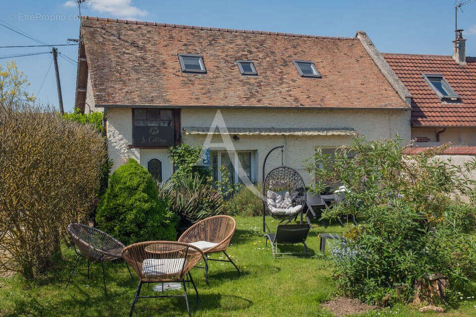 Maison à MAGNY-EN-VEXIN