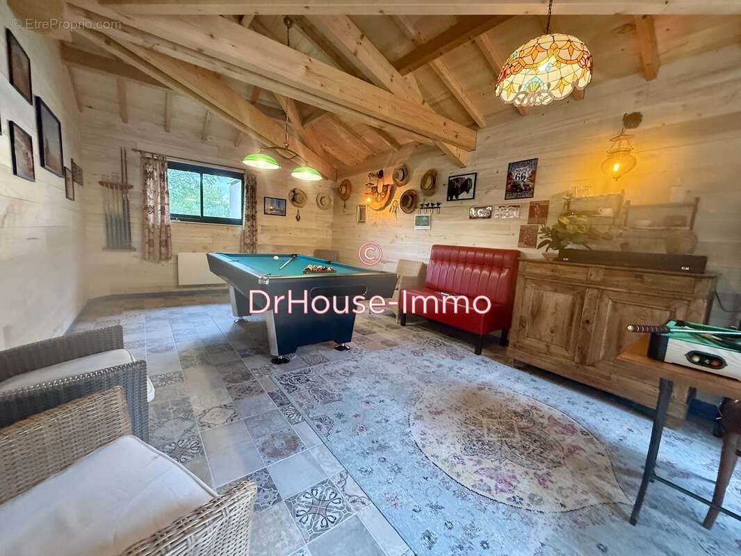 Maison à SAINT-SOZY