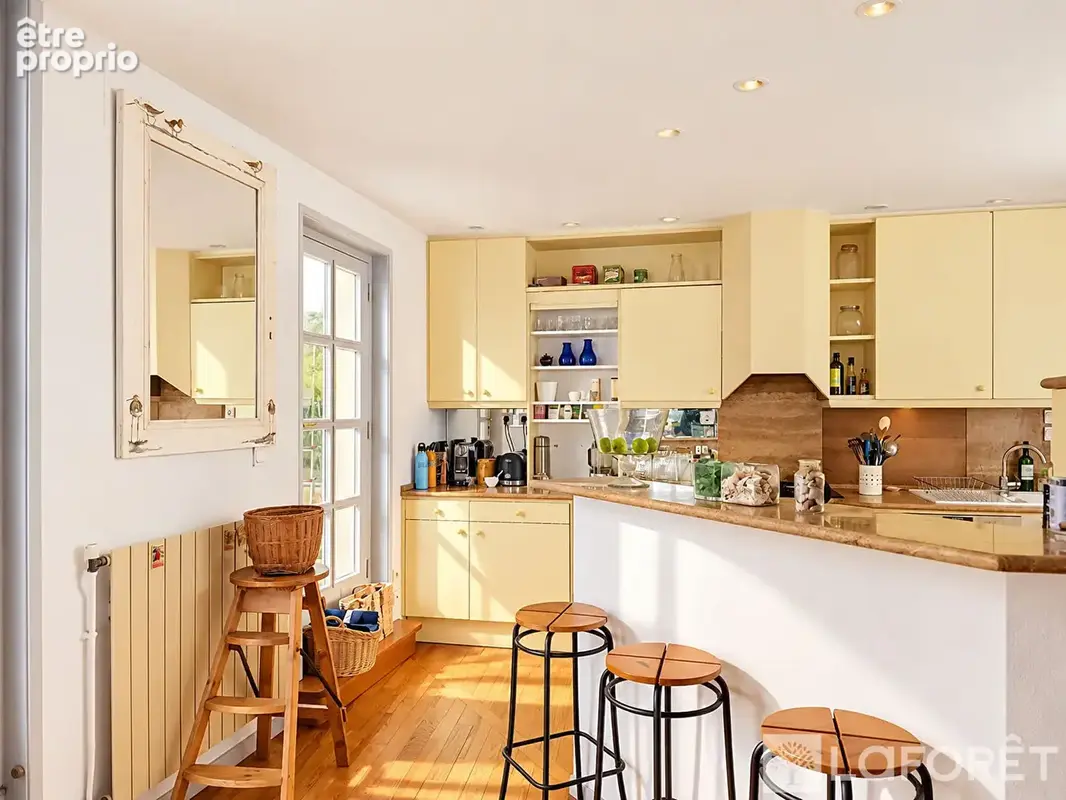 Maison de caractère  192 m²  Cour intérieure et garage 40 m² - photo 14