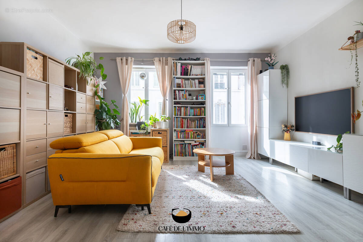 Appartement à MARSEILLE-6E