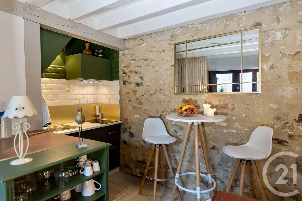 Appartement à FONTAINEBLEAU