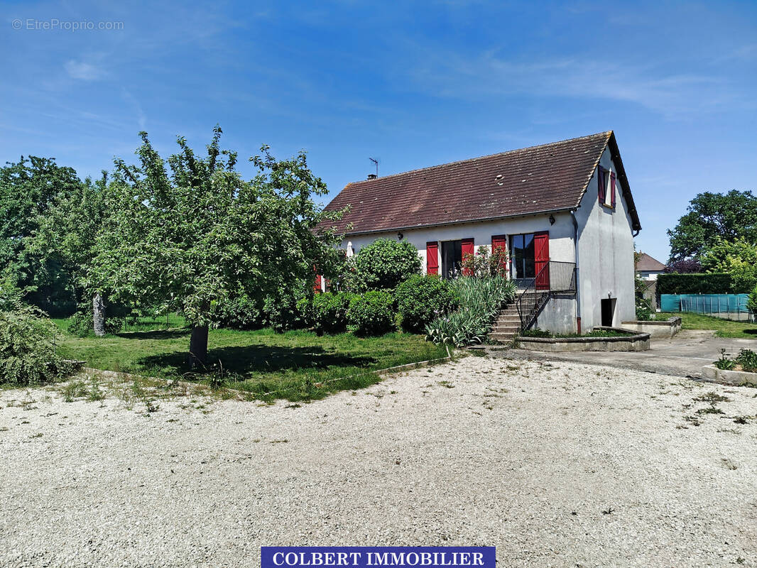Maison à AUXERRE