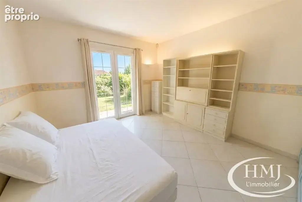 Maison 8 pièces 212 m² à vendre à Courcouronnes (91080) - photo 7