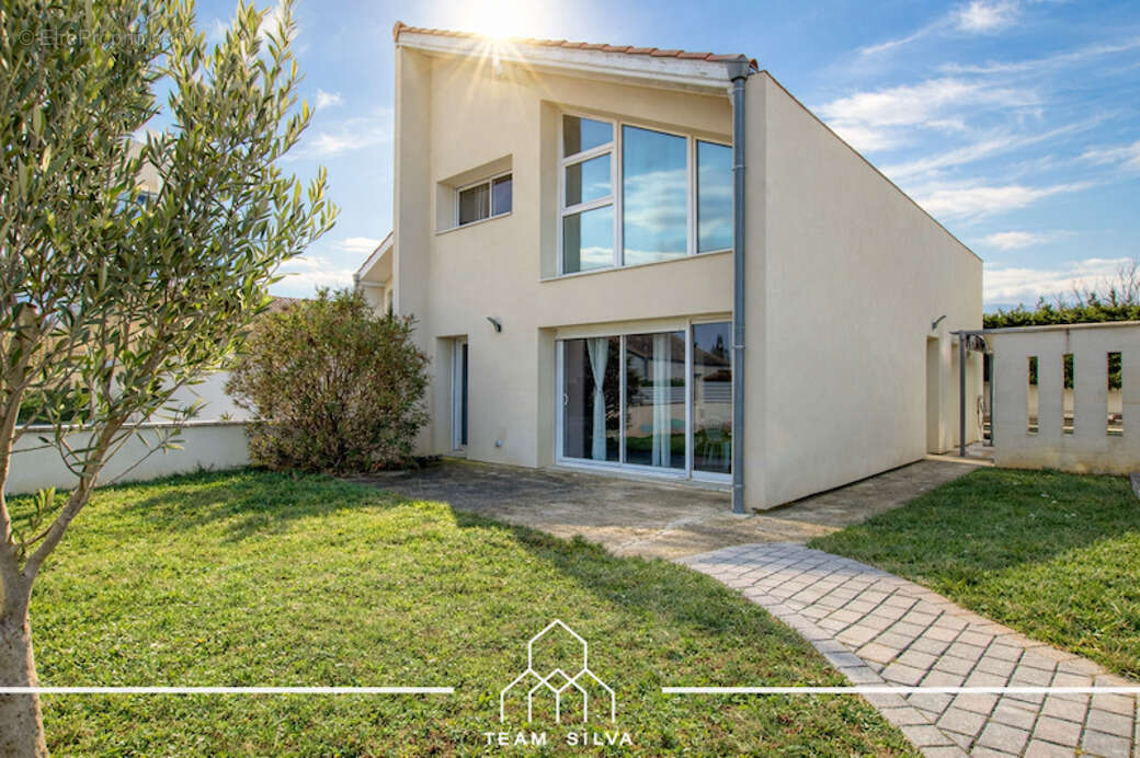 Maison à CHASSE-SUR-RHONE