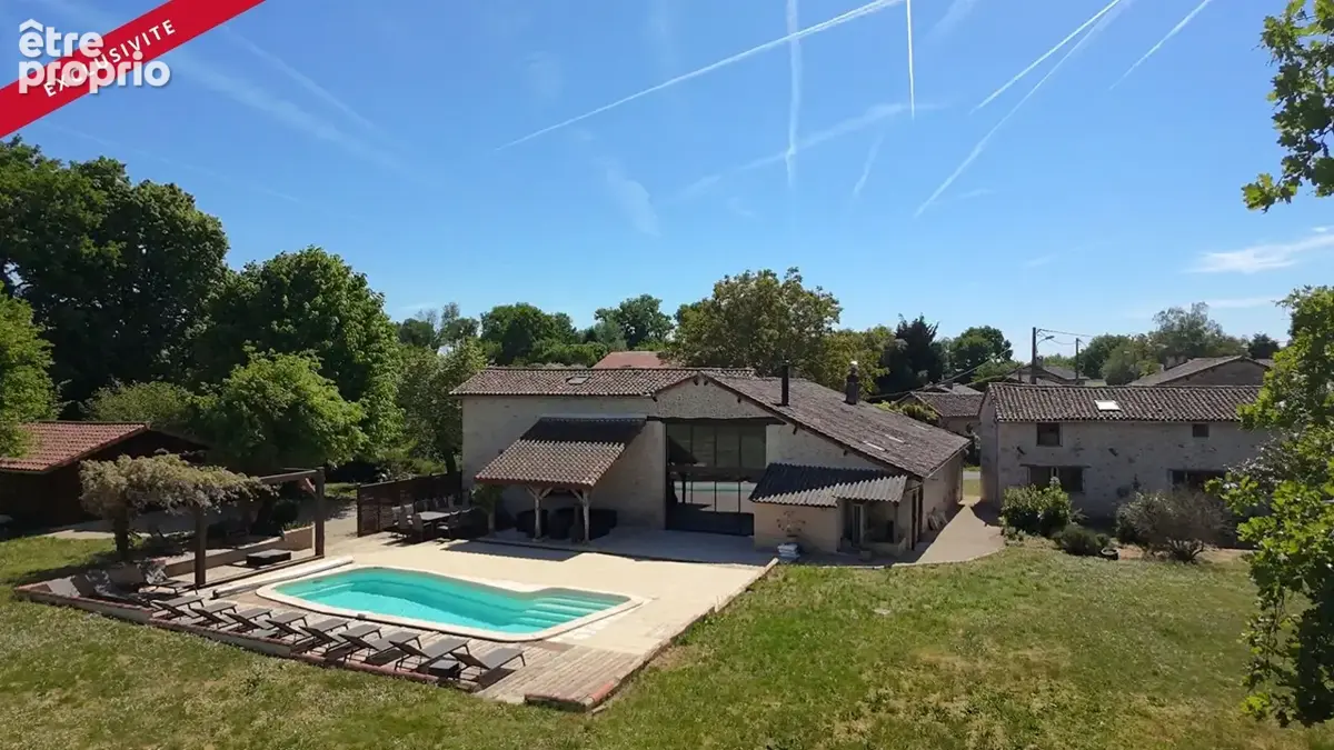Maison à CHAMPNIERS