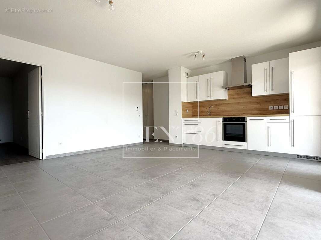 Appartement à CHASSE-SUR-RHONE