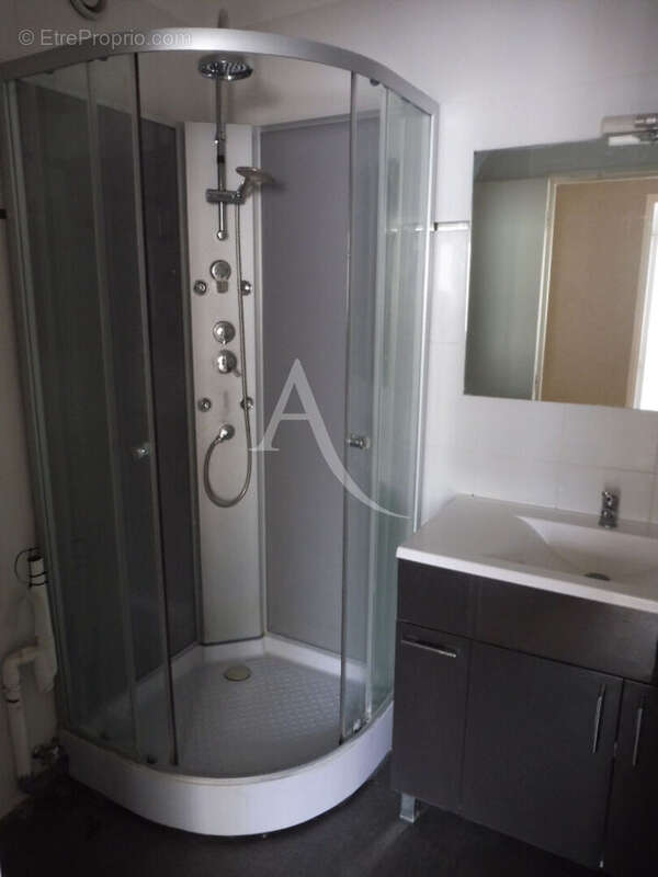 Appartement à LA CHAUSSEE-SAINT-VICTOR