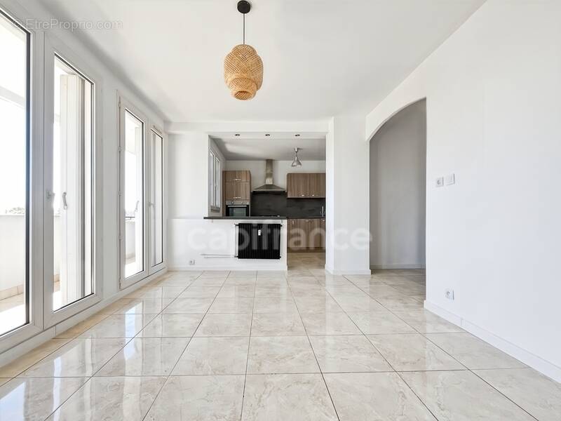 Appartement à QUETIGNY