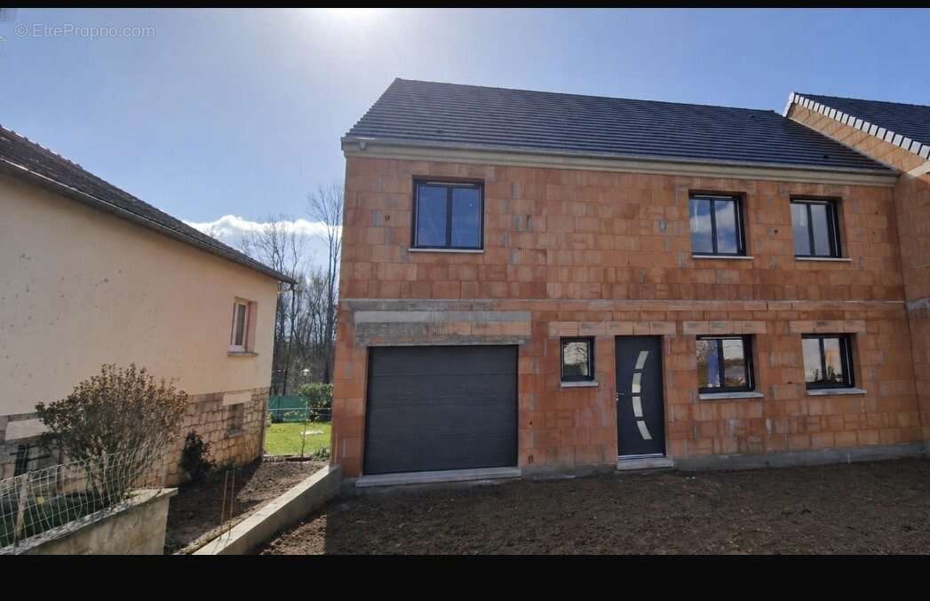 Maison 130 m² à Pasly  - photo 2