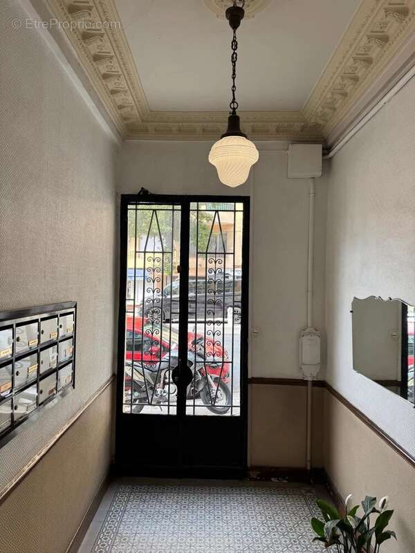 Appartement 2 pièces rénové avec soin - photo 9