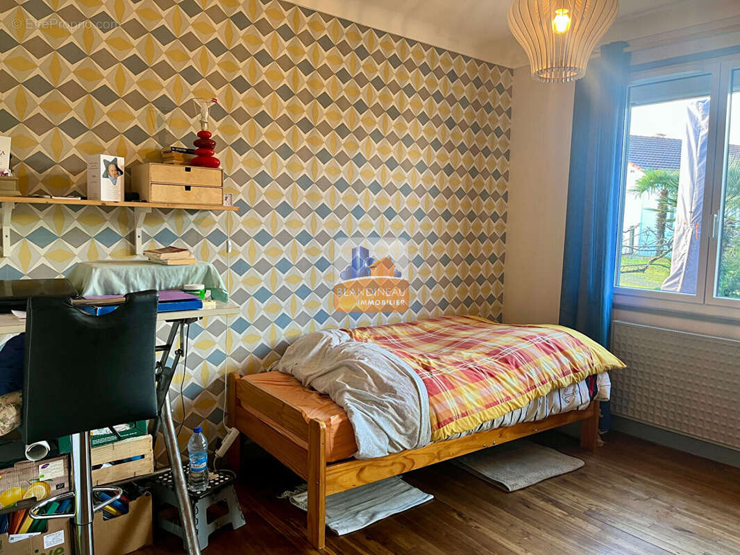 Maison à BOUGUENAIS