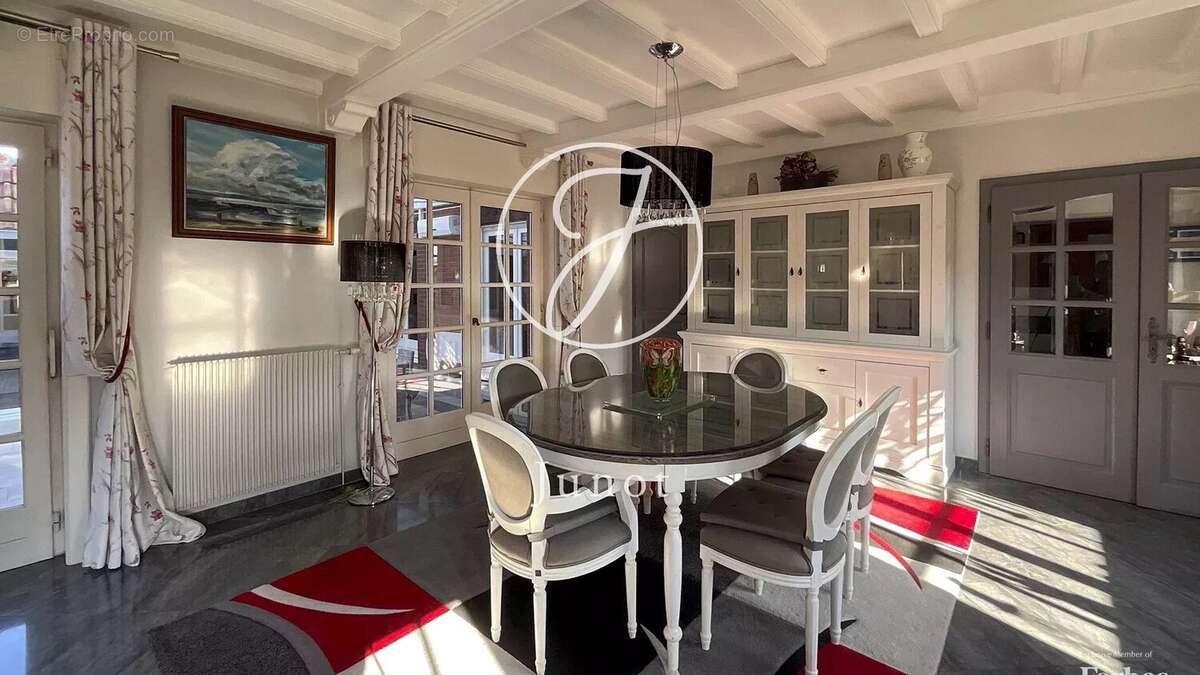 Maison à WERVICQ-SUD