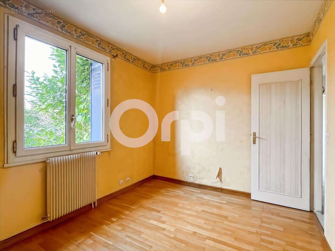 Maison à ANGERVILLE-LA-CAMPAGNE