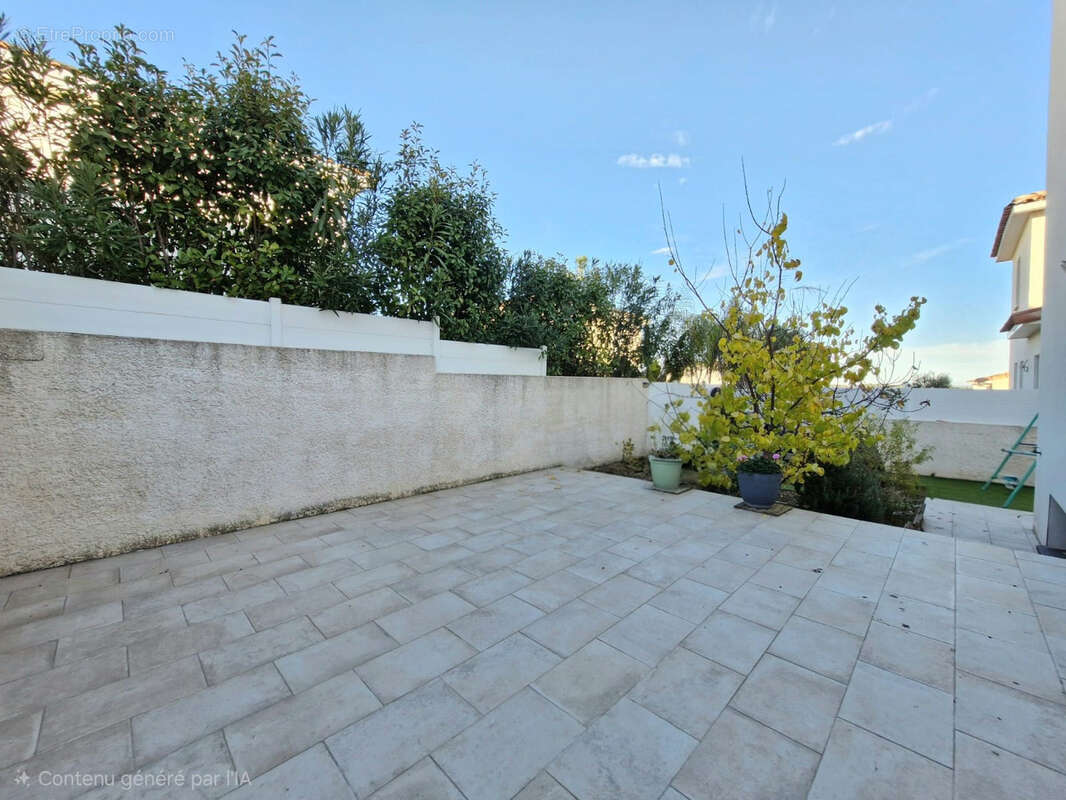 Maison à RESTINCLIERES