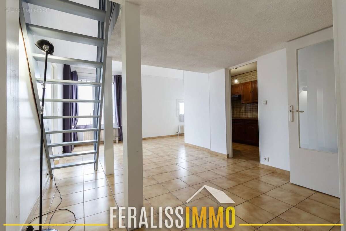 Appartement à ERAGNY