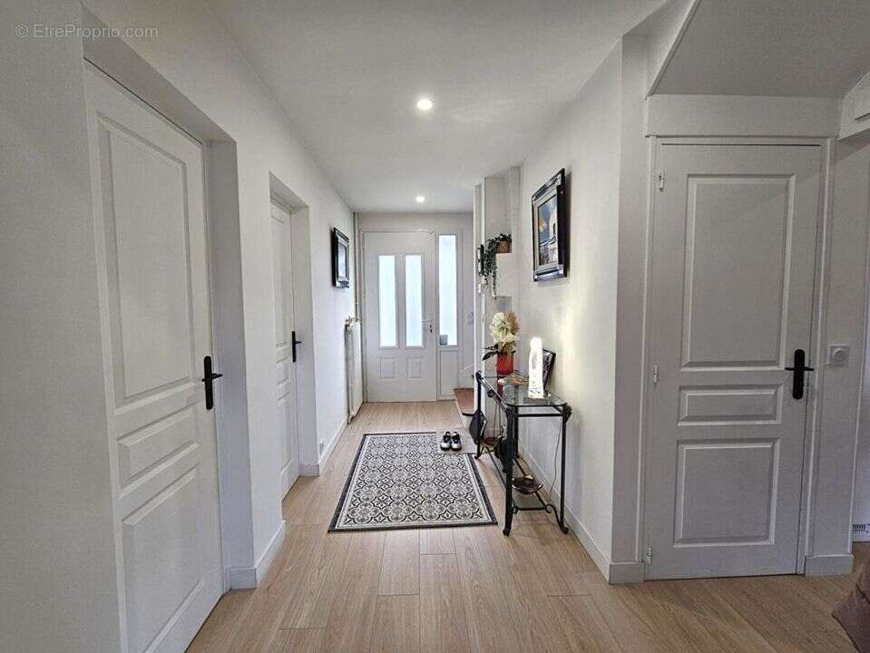 Maison à SAINT-GERMAIN-LA-BLANCHE-HERBE