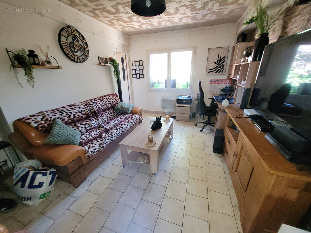 Appartement à SALLES-D'AUDE