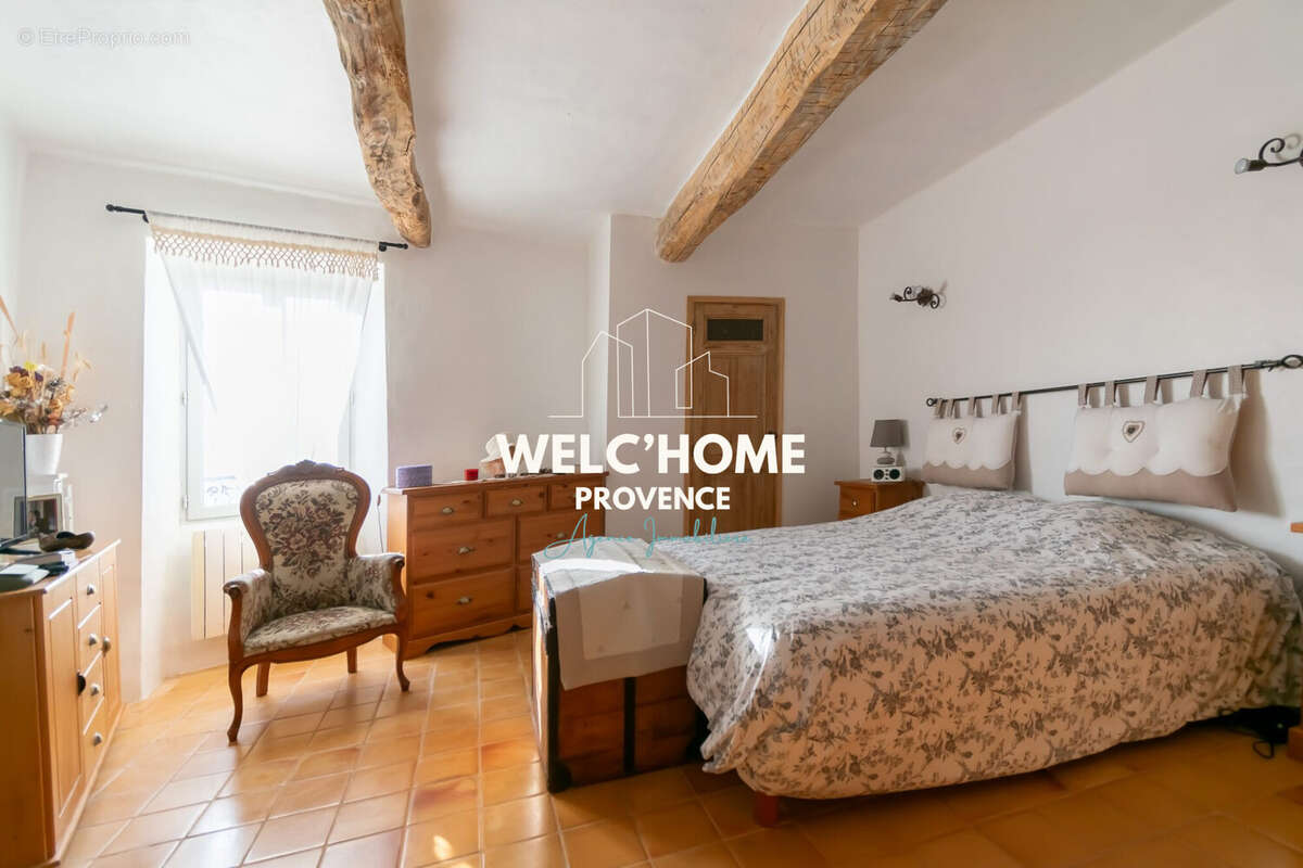 Maison à BAUDINARD-SUR-VERDON