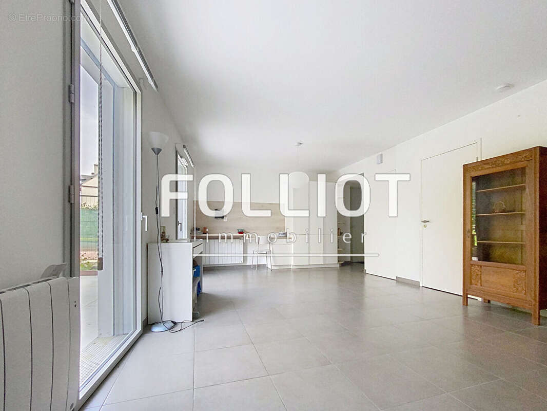 Appartement T1 Bis  grand standing à vendre à Granville - photo 9