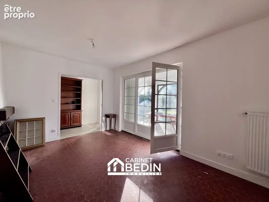 Maison 4 pièces 86 m² à vendre à Sainte-Eulalie (33560) - photo 2