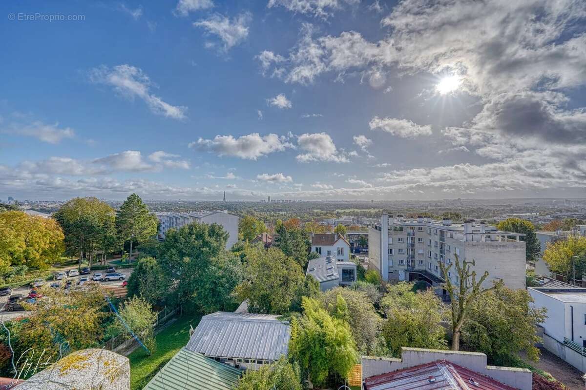 Appartement à SURESNES