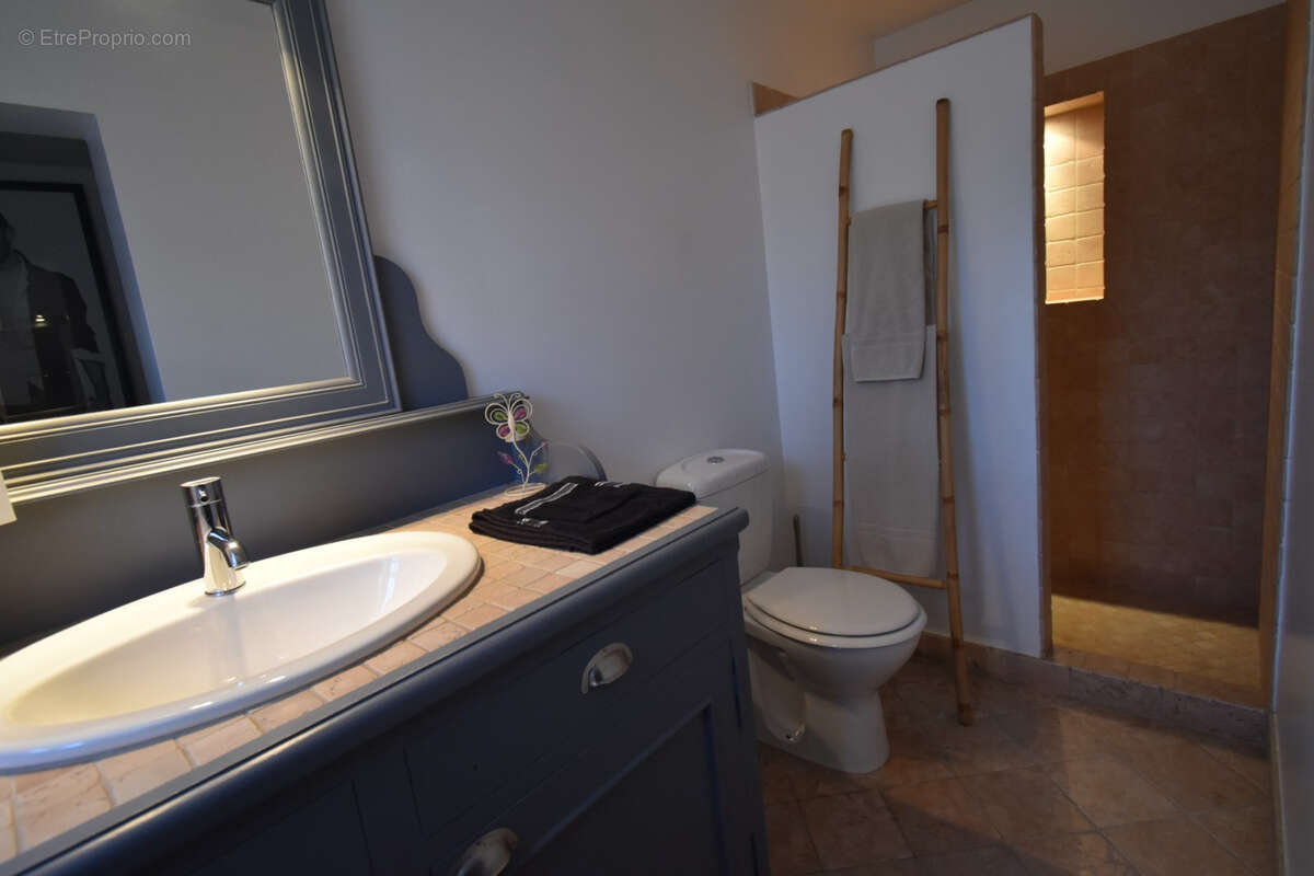 Maison à PLAN-DE-LA-TOUR