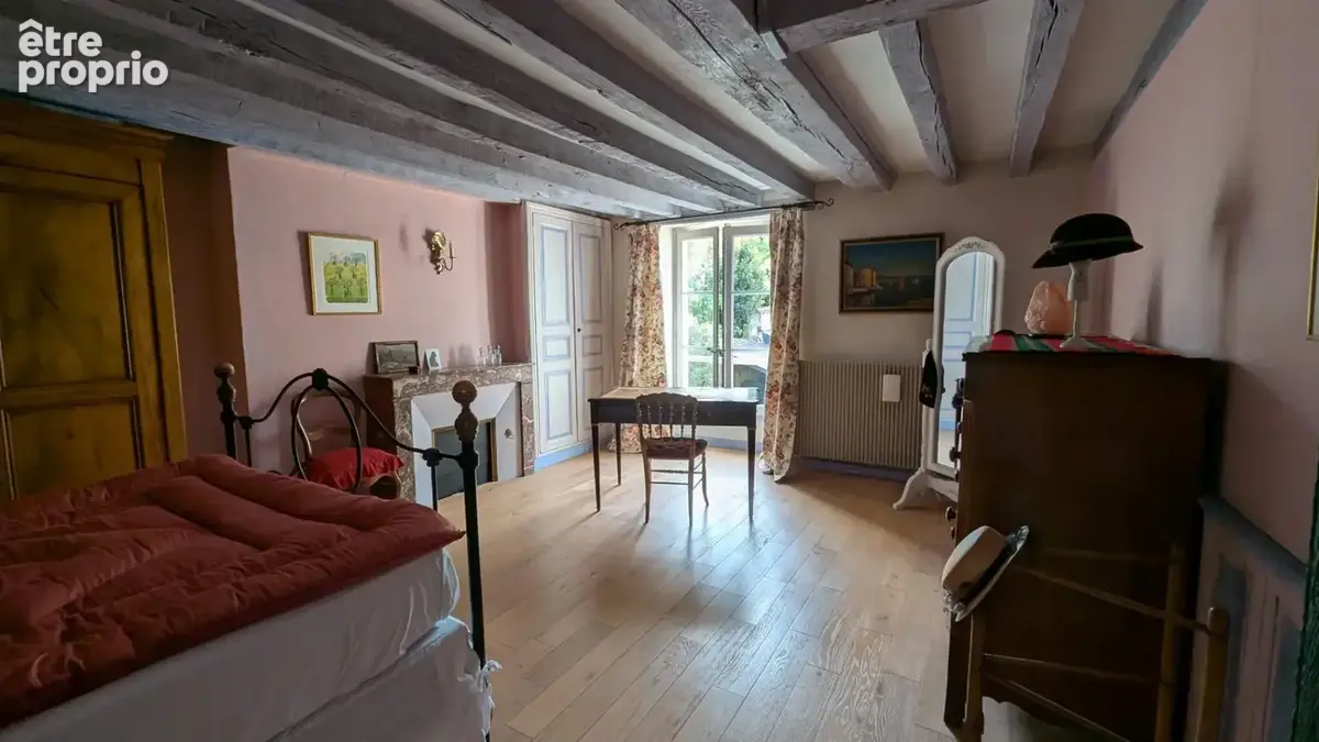 Maison 330 m² à Amboise  - photo 7