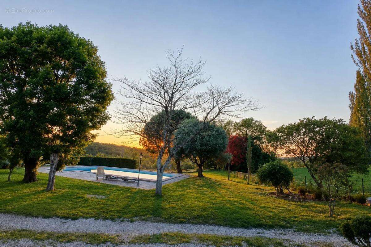 Maison en pierre avec piscine à Gageac-et-Rouillac - photo 22