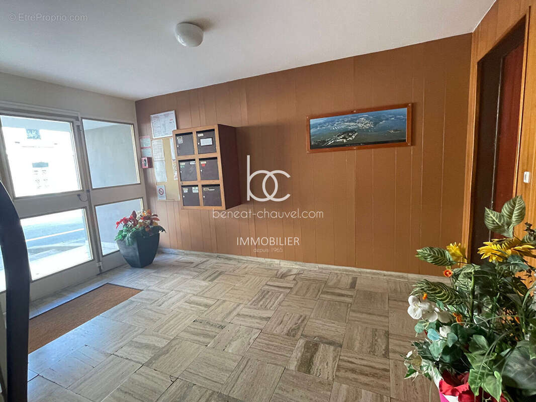 Appartement Type 3 76.51 m² au Coeur de Vannes - photo 8