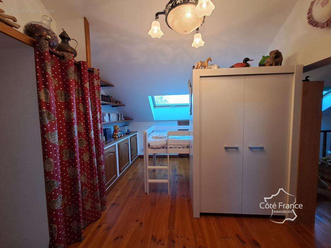 Maison à SAINT-GOBERT