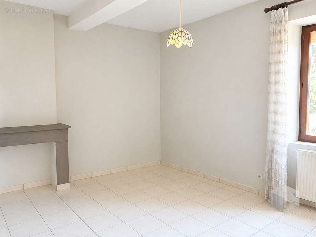 Exclusivité, SAVASSE maison de village de 97 m2 avec garage - photo 6