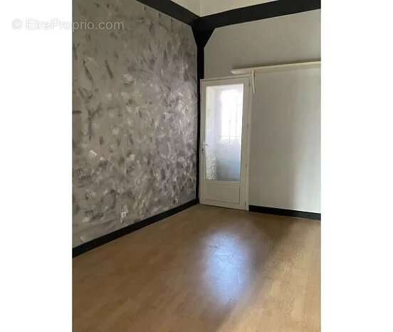 Appartement à TOURVES