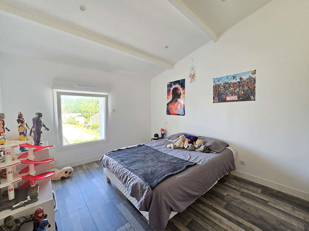 Maison à SAINT-XANDRE