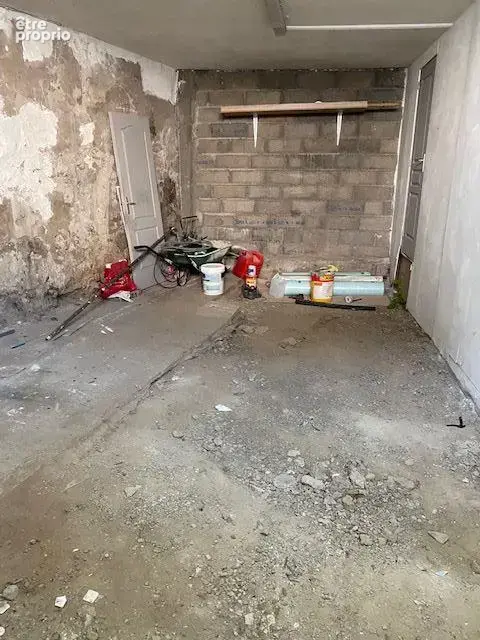 En exclusivité Maison de village avec garage et terrasse sans aucun vis a vis le tout en parfait etat - photo 12