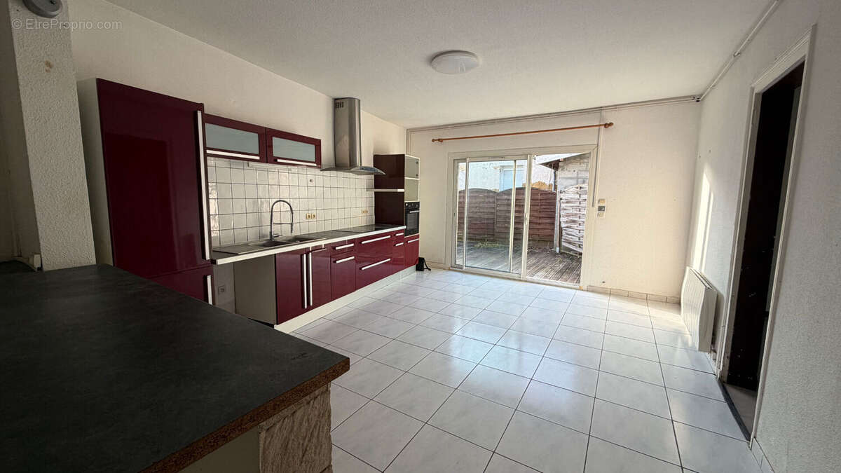 Maison à MARTIGNAS-SUR-JALLE