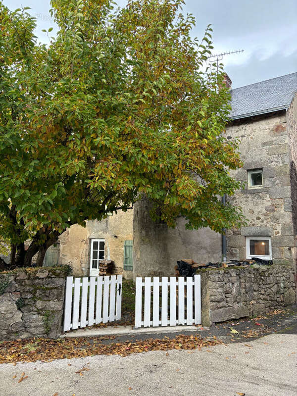 Maison à BENEVENT-L&#039;ABBAYE